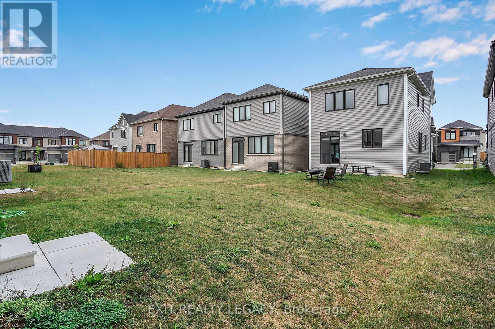 Photo 40 of 15 Sun Haven Lane, Thorold ON