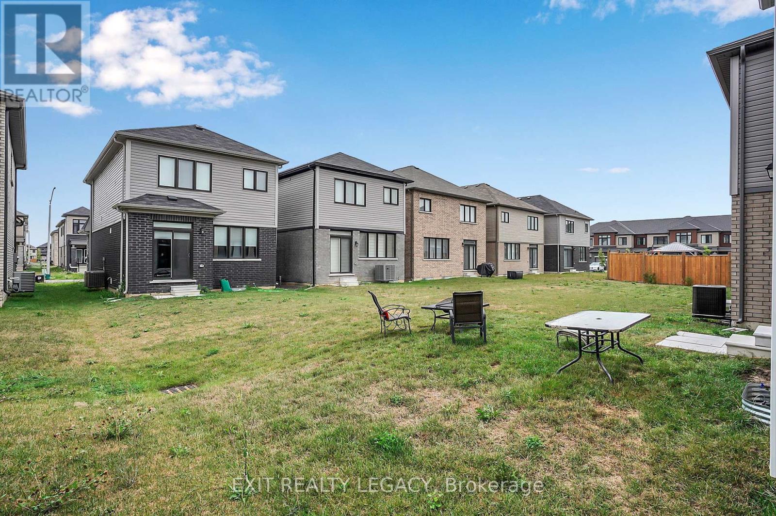 Photo 41 of 15 Sun Haven Lane, Thorold ON