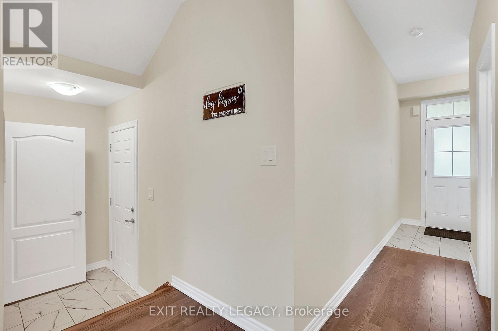 Photo 6 of 15 Sun Haven Lane, Thorold ON