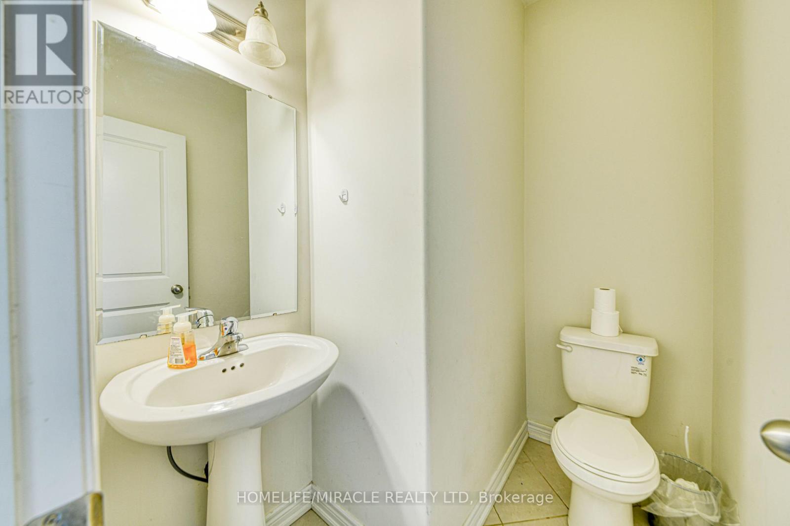 Photo 15 of 56 Flitton Avenue, Peterborough ON