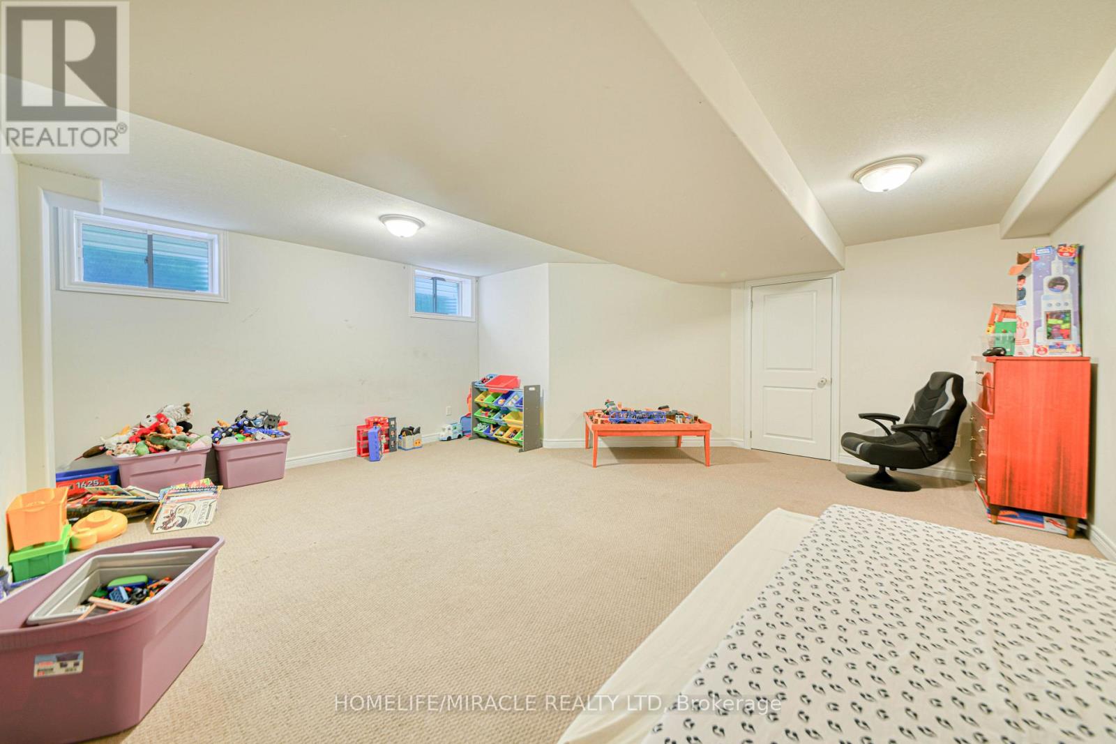 Photo 29 of 56 Flitton Avenue, Peterborough ON