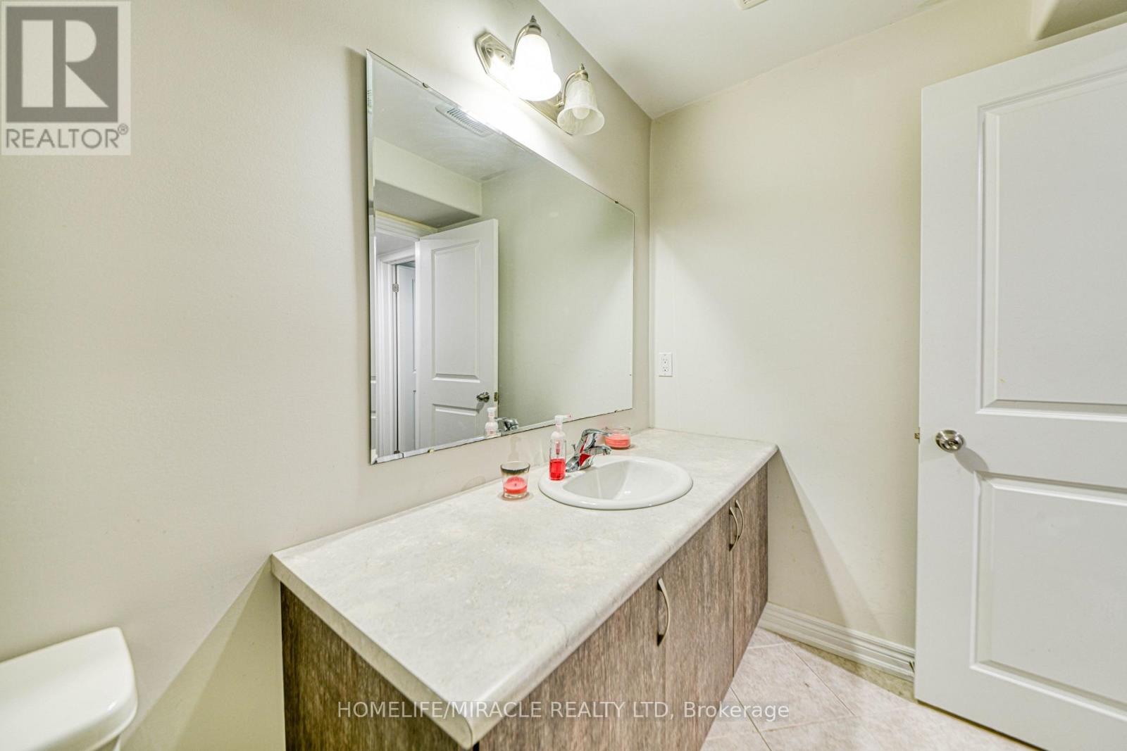 Photo 34 of 56 Flitton Avenue, Peterborough ON
