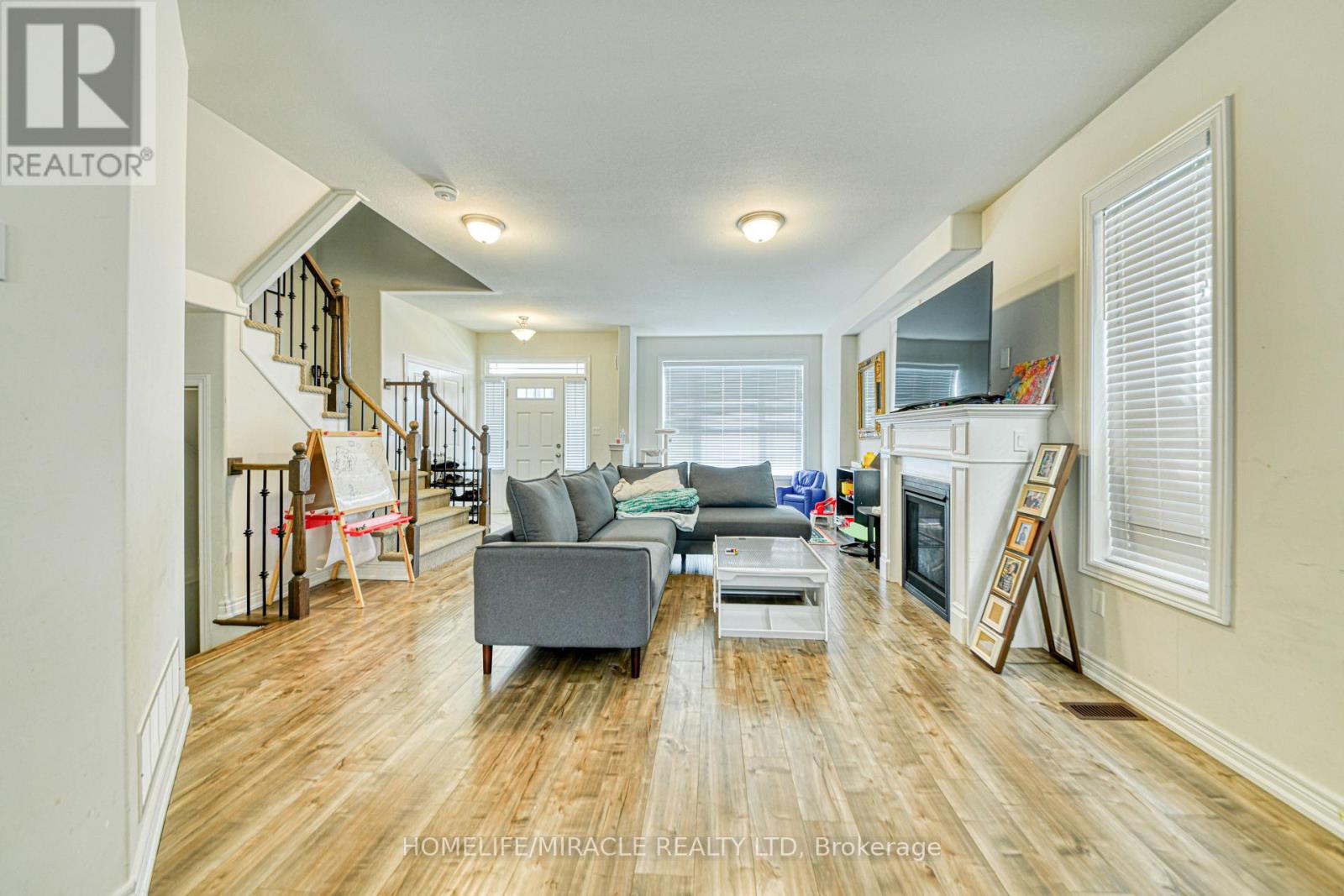 Photo 7 of 56 Flitton Avenue, Peterborough ON