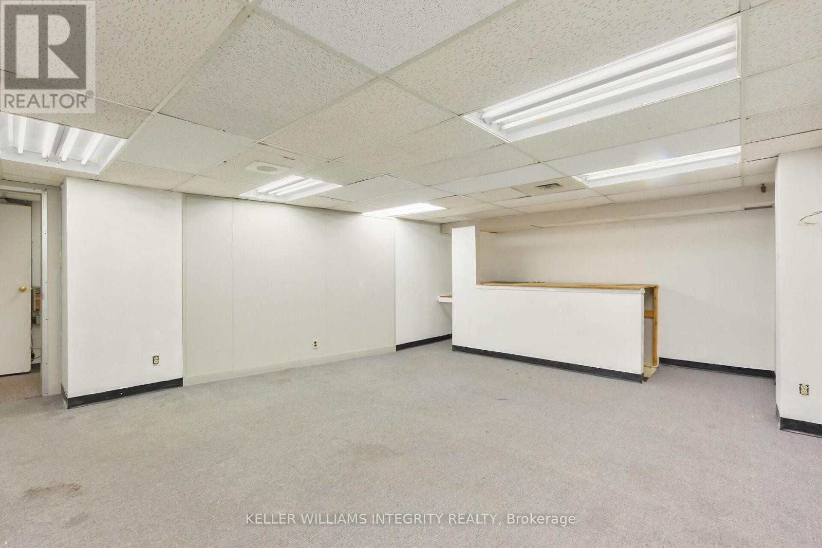 Photo 22 of 17 18 2485 Lancaster Road, Ottawa ON