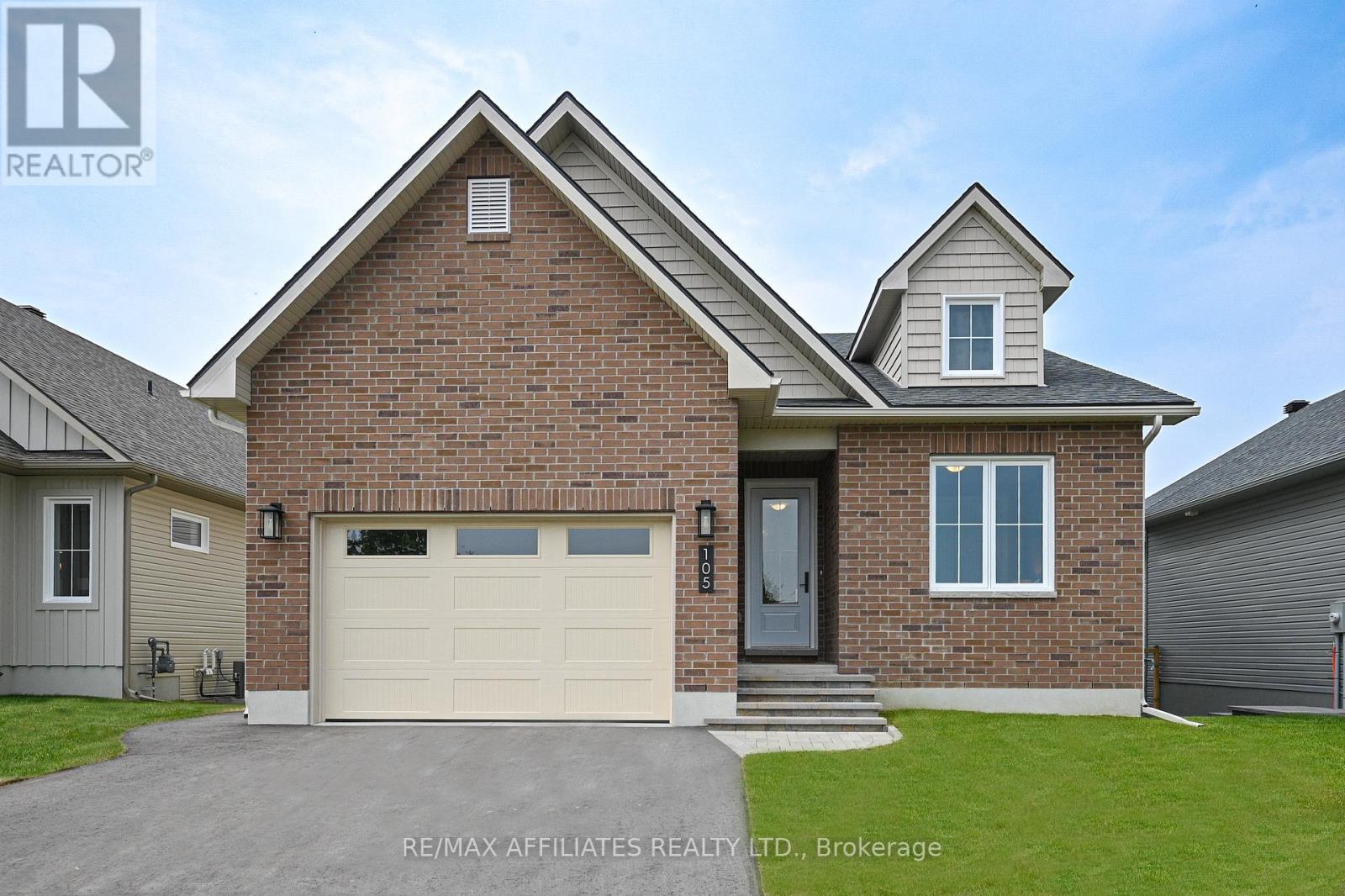 Photo 1 of 105 Rabb Street, Smiths Falls ON