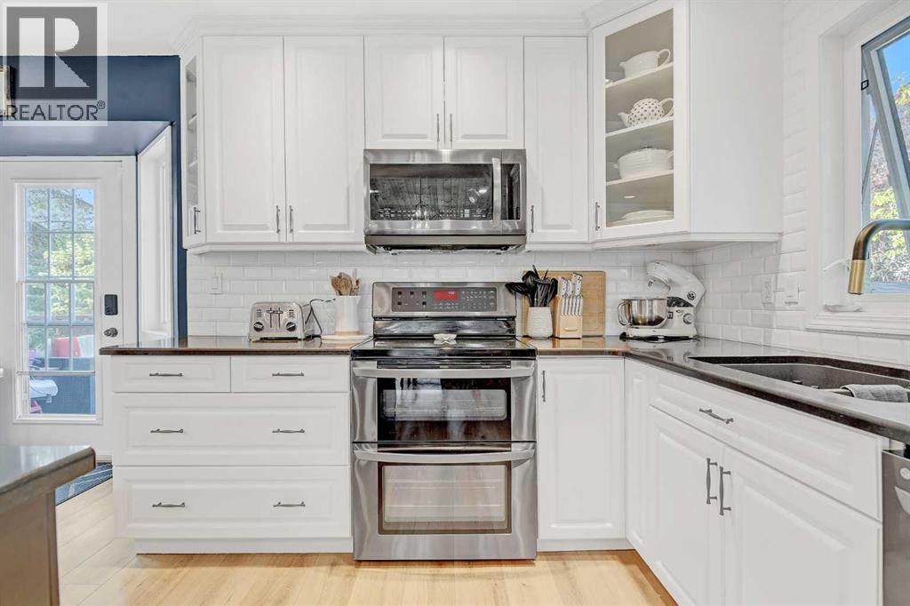 Photo 15 of 10302 82 Avenue, Grande Prairie AB