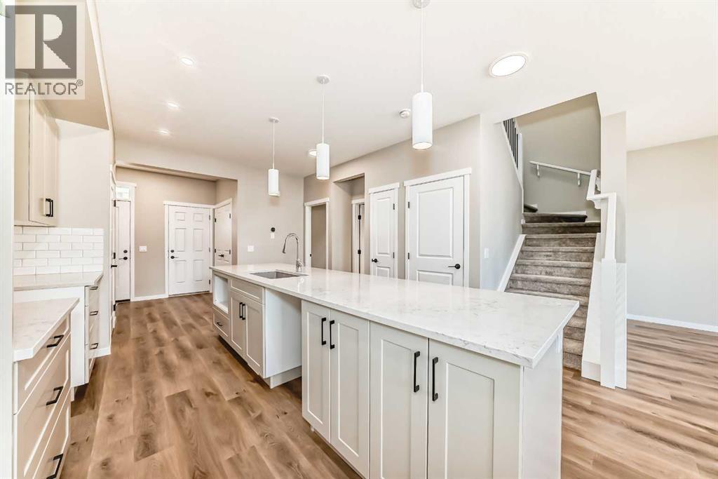 Photo 7 of 28 Magnolia Green Se, Calgary AB