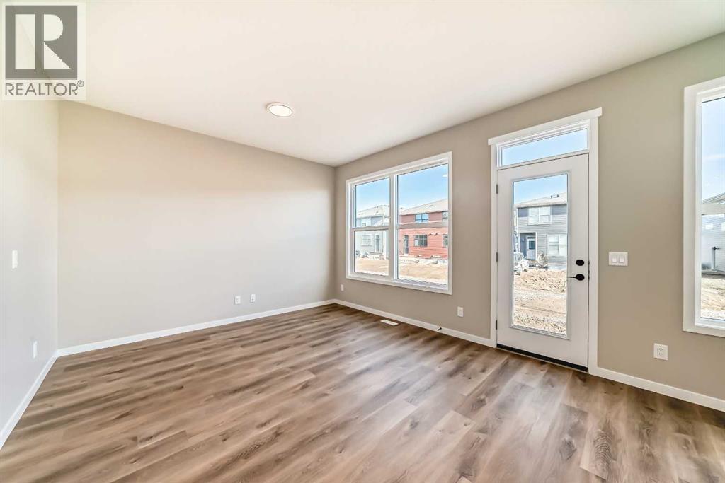 Photo 14 of 28 Magnolia Green Se, Calgary AB