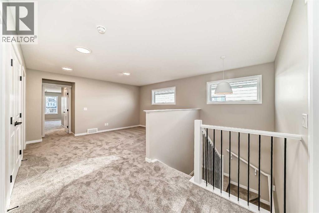 Photo 37 of 28 Magnolia Green Se, Calgary AB