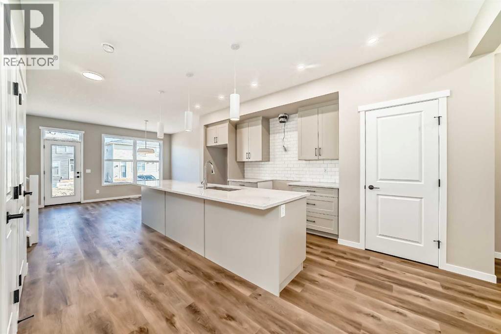 Photo 4 of 28 Magnolia Green Se, Calgary AB
