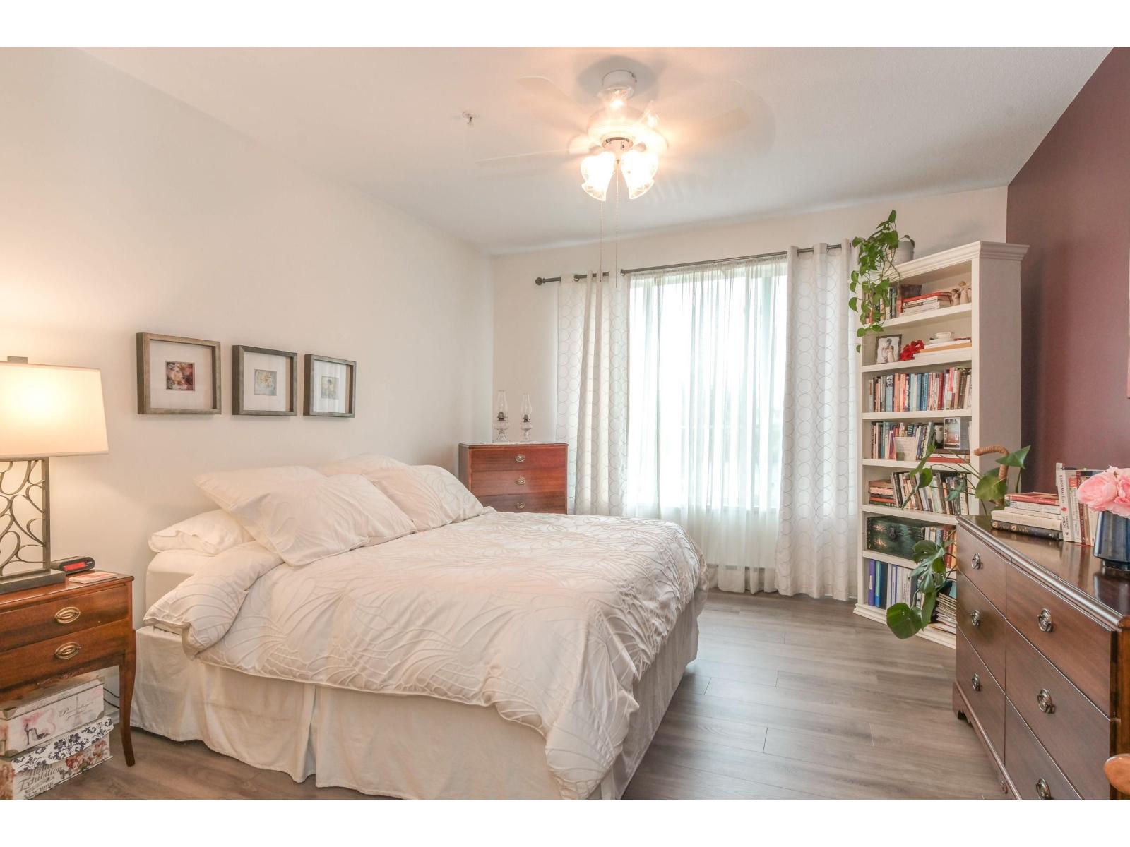 Photo 12 of 301 2772 Clearbrook Road, Abbotsford BC