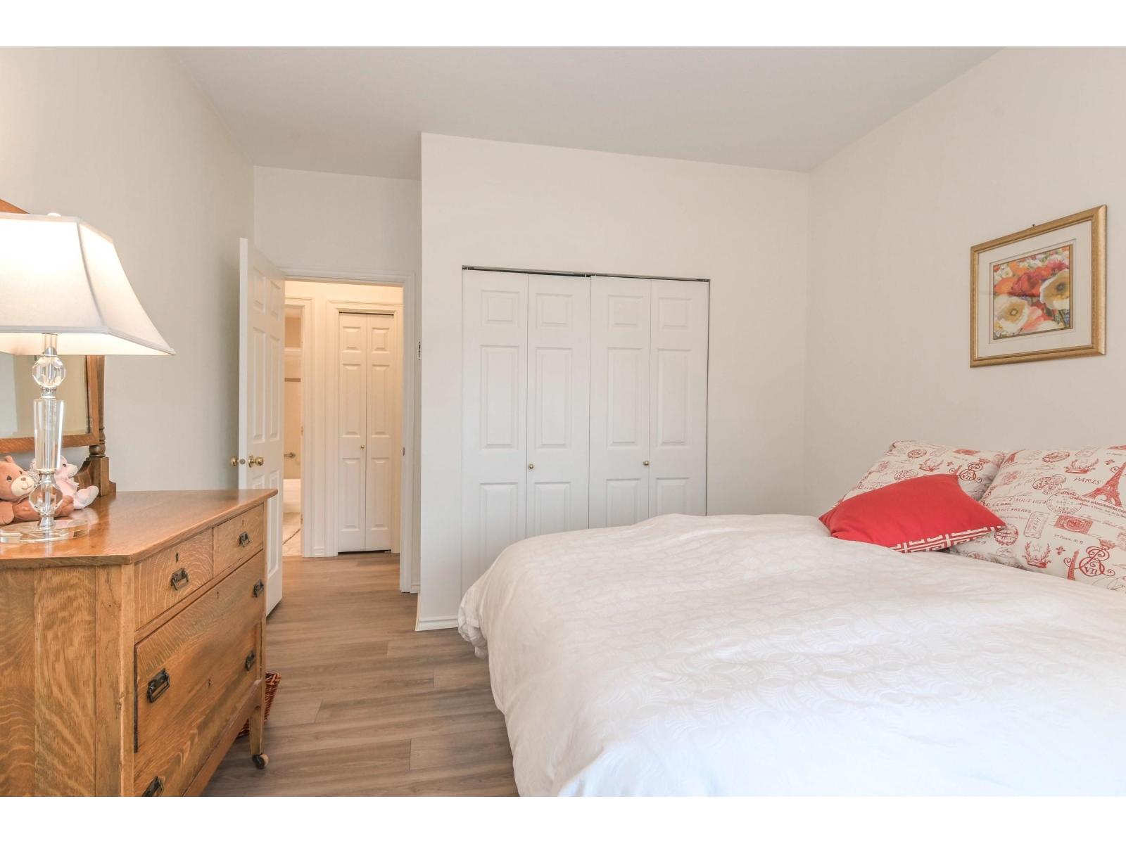 Photo 16 of 301 2772 Clearbrook Road, Abbotsford BC