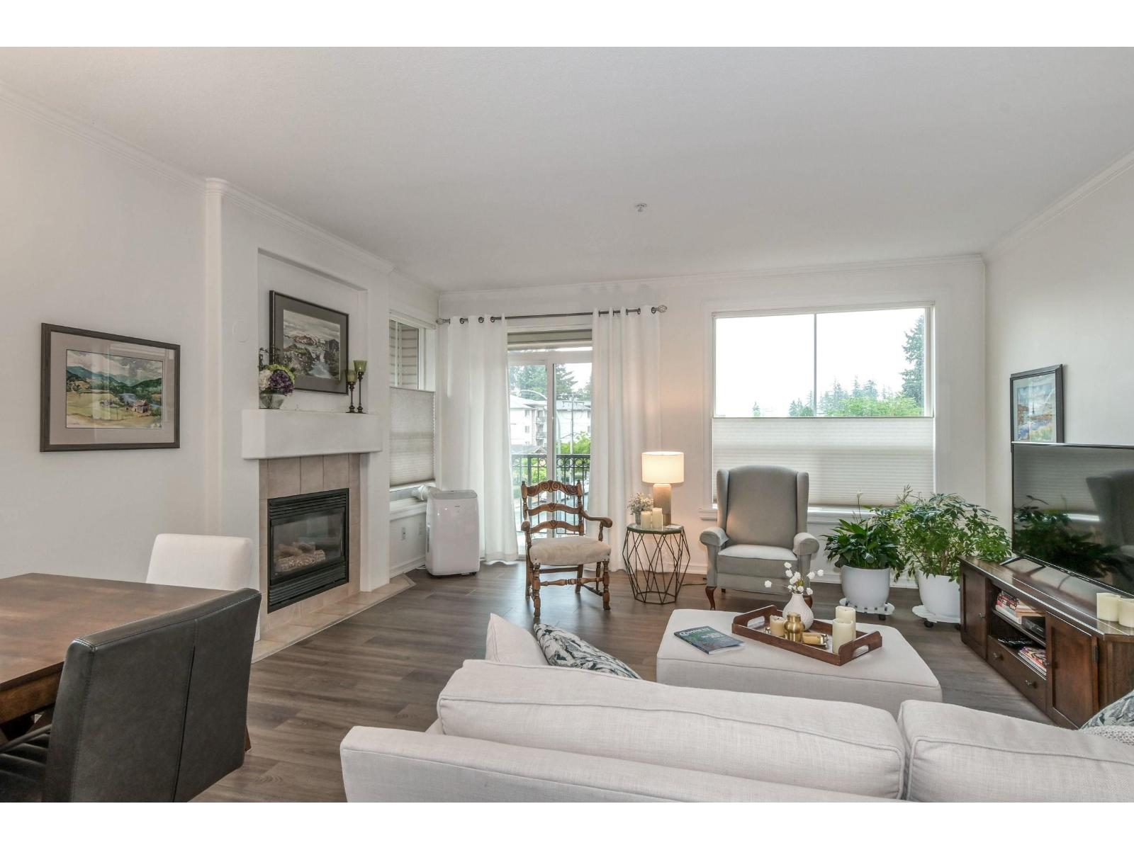 Photo 2 of 301 2772 Clearbrook Road, Abbotsford BC