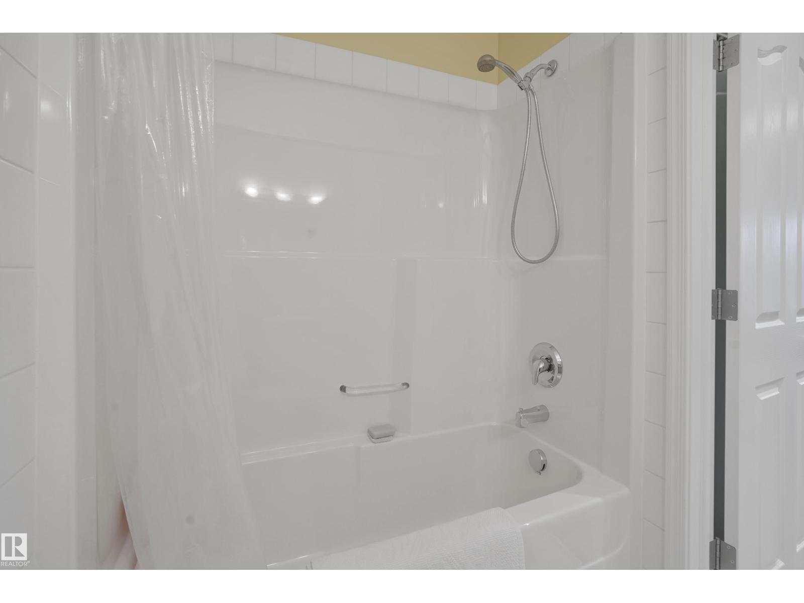 Photo 16 of 402 1320 Rutherford Rd Sw, Edmonton AB