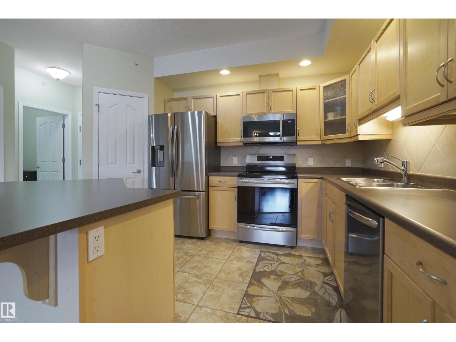Photo 4 of 402 1320 Rutherford Rd Sw, Edmonton AB