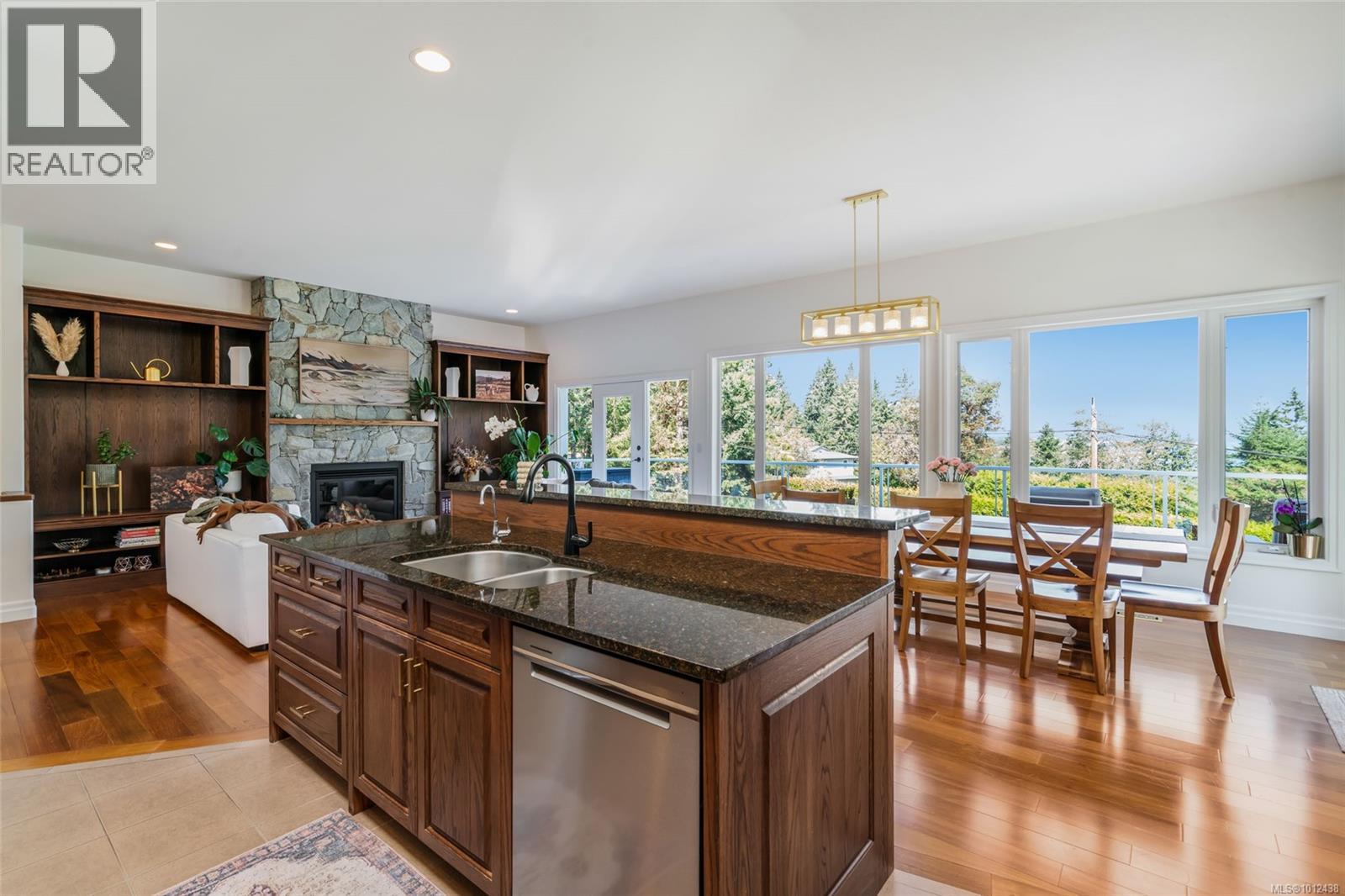Photo 3 of 2904 Dolphin Dr, Nanoose Bay BC