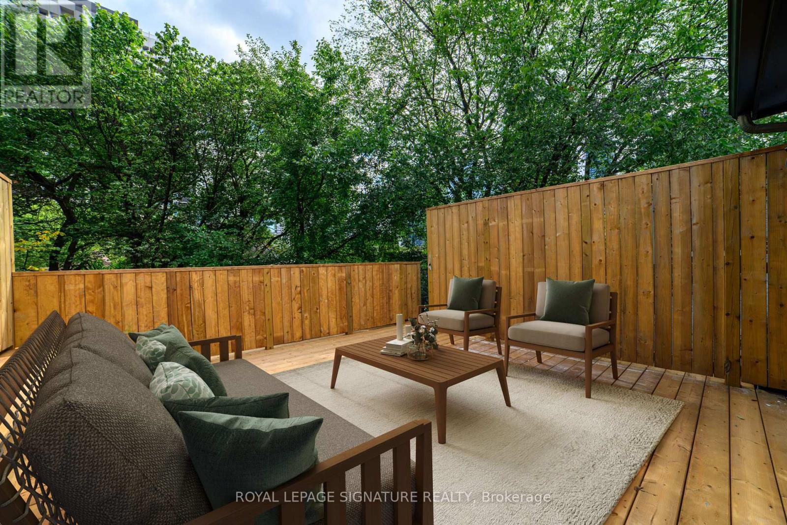 Photo 14 of 3rd 103 Gloucester Street, Toronto ON