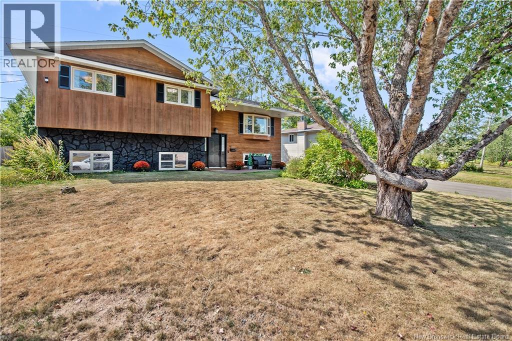 Photo 1 of 98 Henderson Avenue, Riverview NB