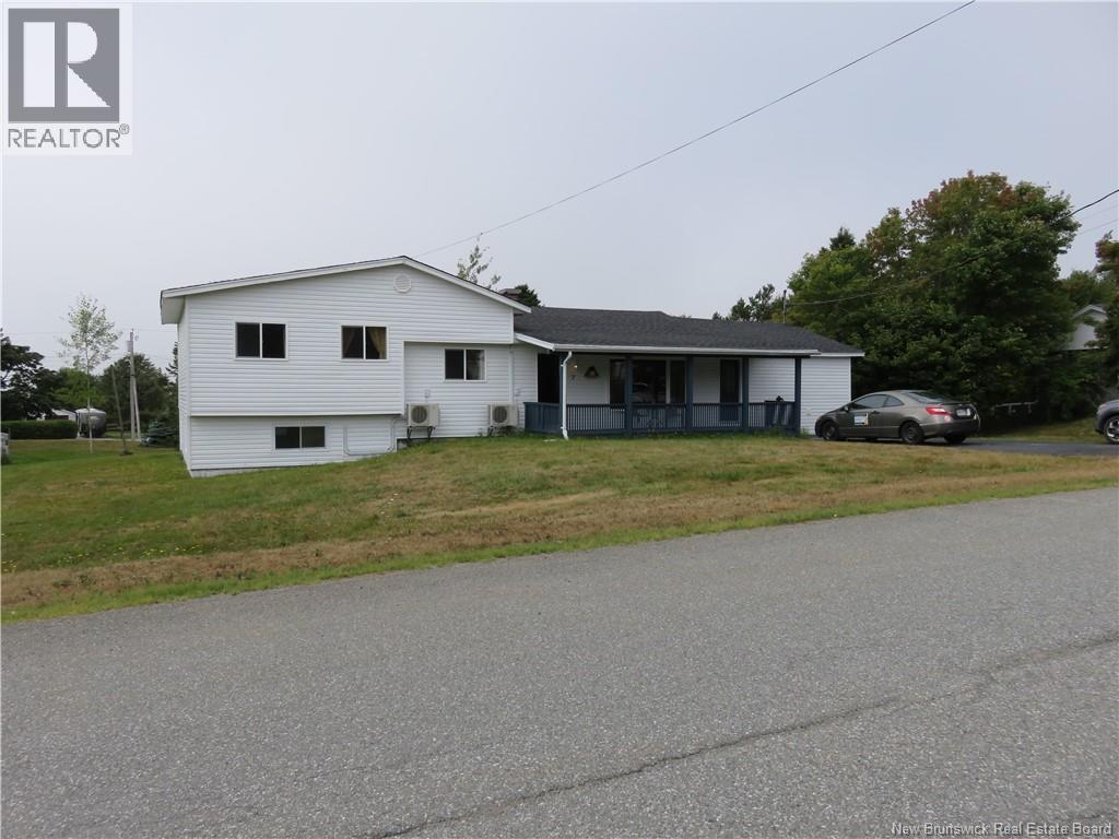 Photo 2 of 7 Myles Drive, Saint John NB
