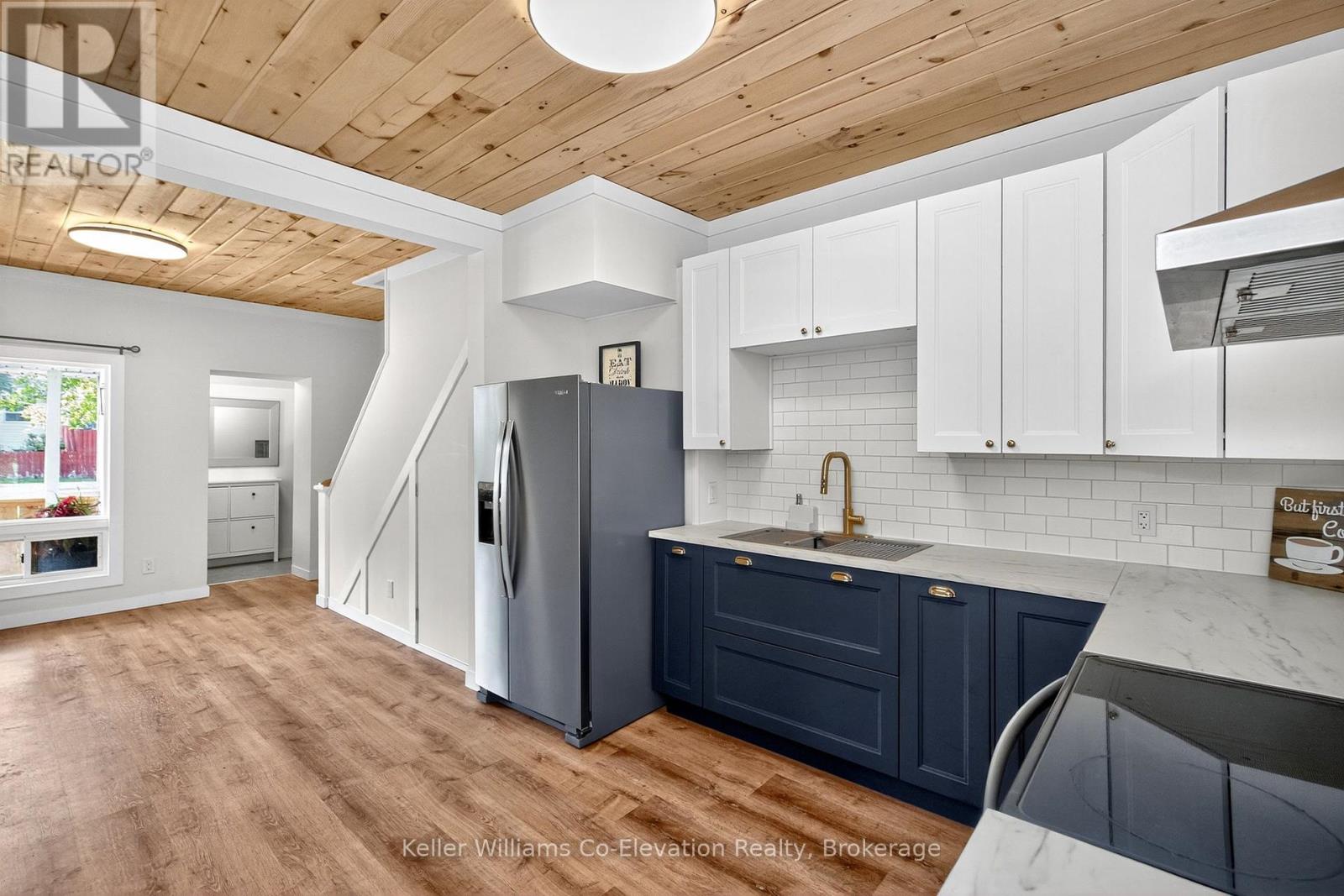 Photo 8 of 245 William Street, Midland ON