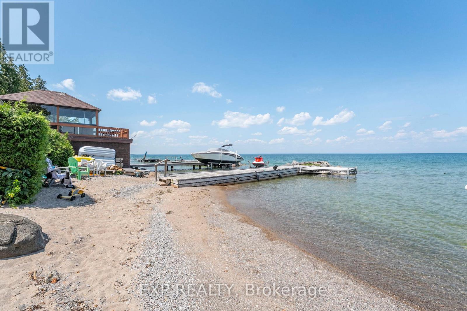 Photo 7 of 45 Westwind Circle, Georgina ON