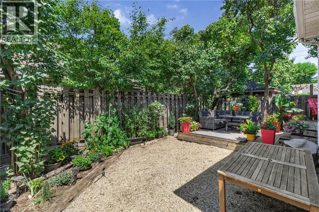 Photo 37 of 1 Mareve Avenue, Hamilton ON
