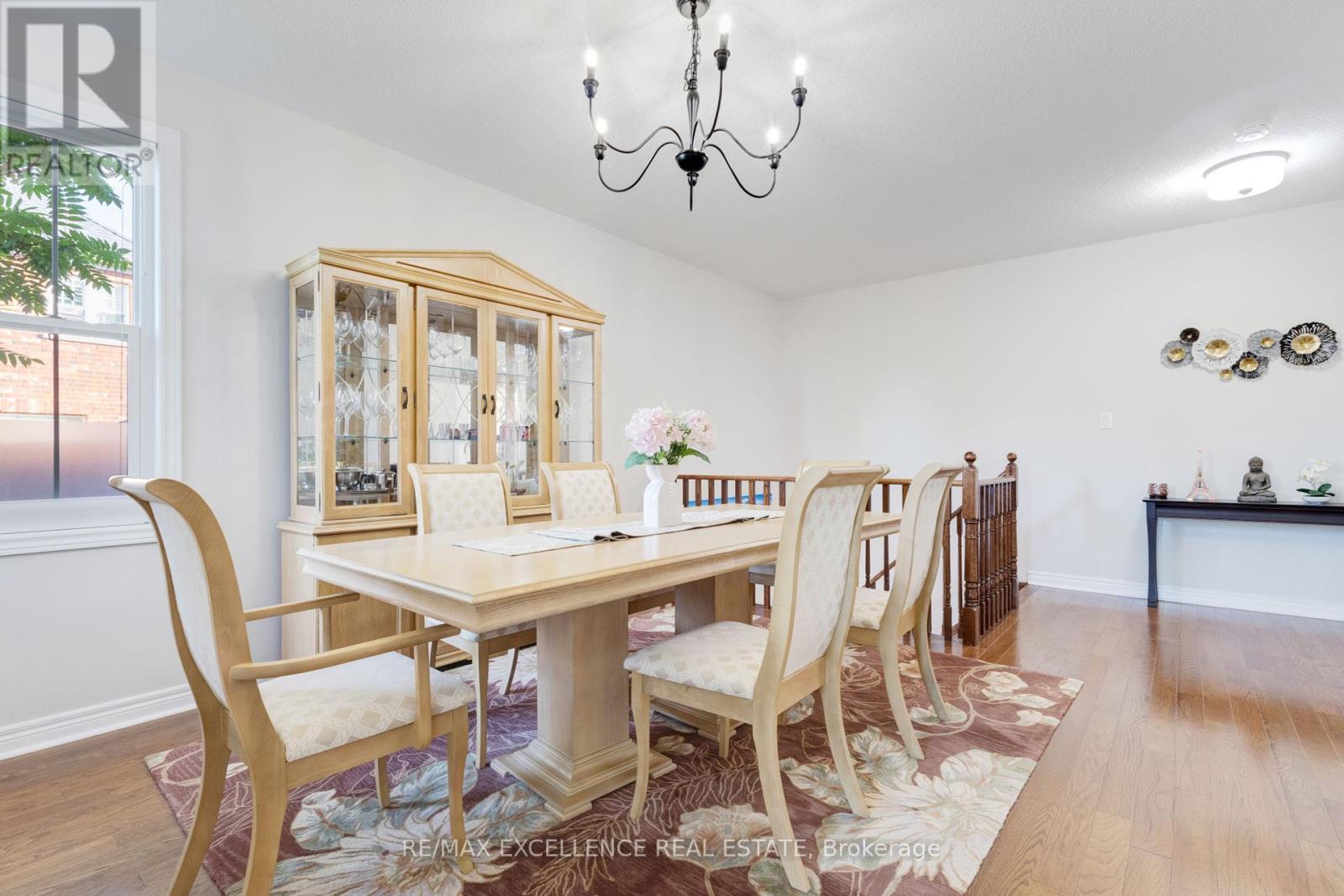Photo 5 of 52 Atchison Drive, Caledon ON