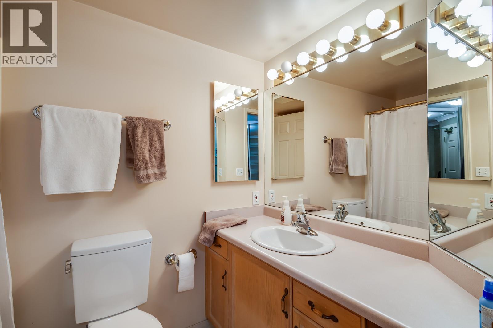 Photo 9 of 255 Aurora Crescent Unit 218, Kelowna BC