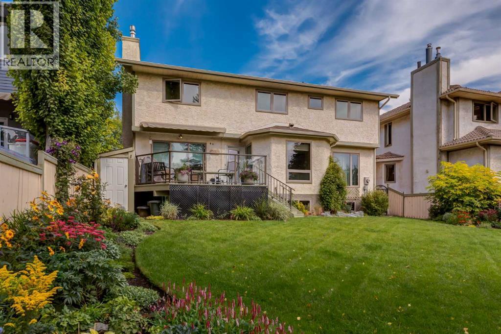 Photo 42 of 79 Woodhaven Road Sw, Calgary AB