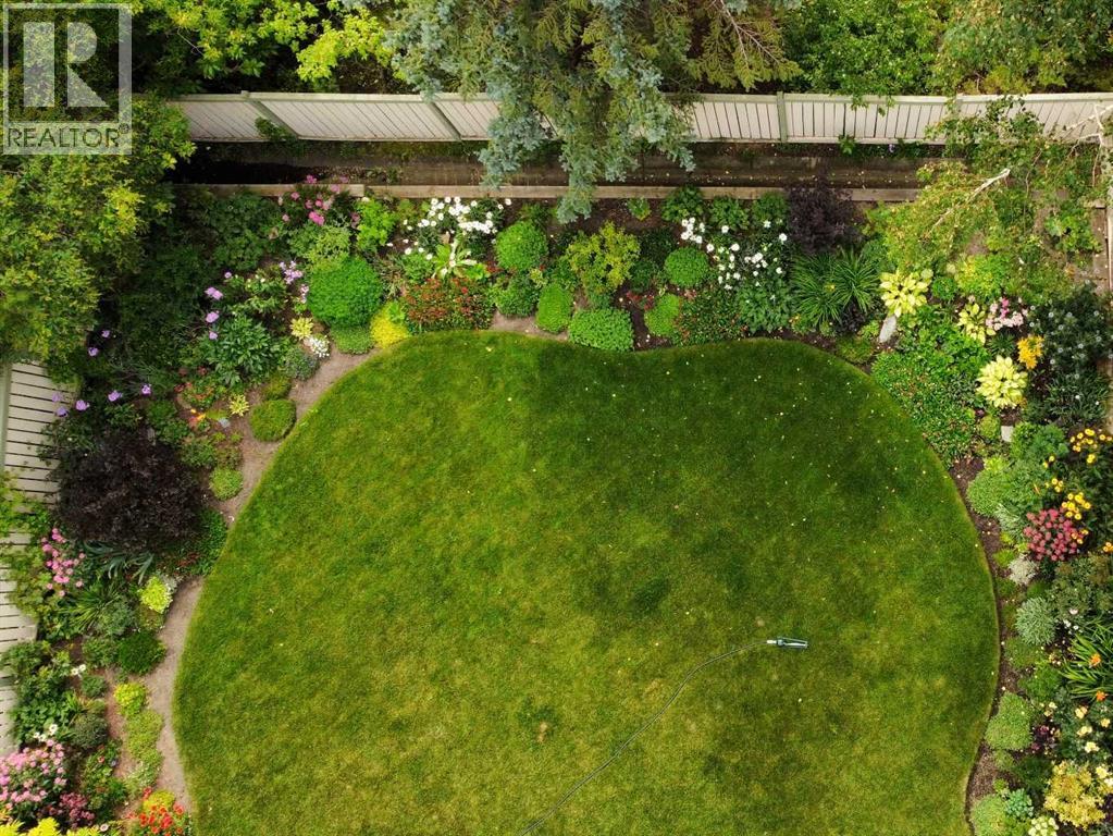 Photo 45 of 79 Woodhaven Road Sw, Calgary AB
