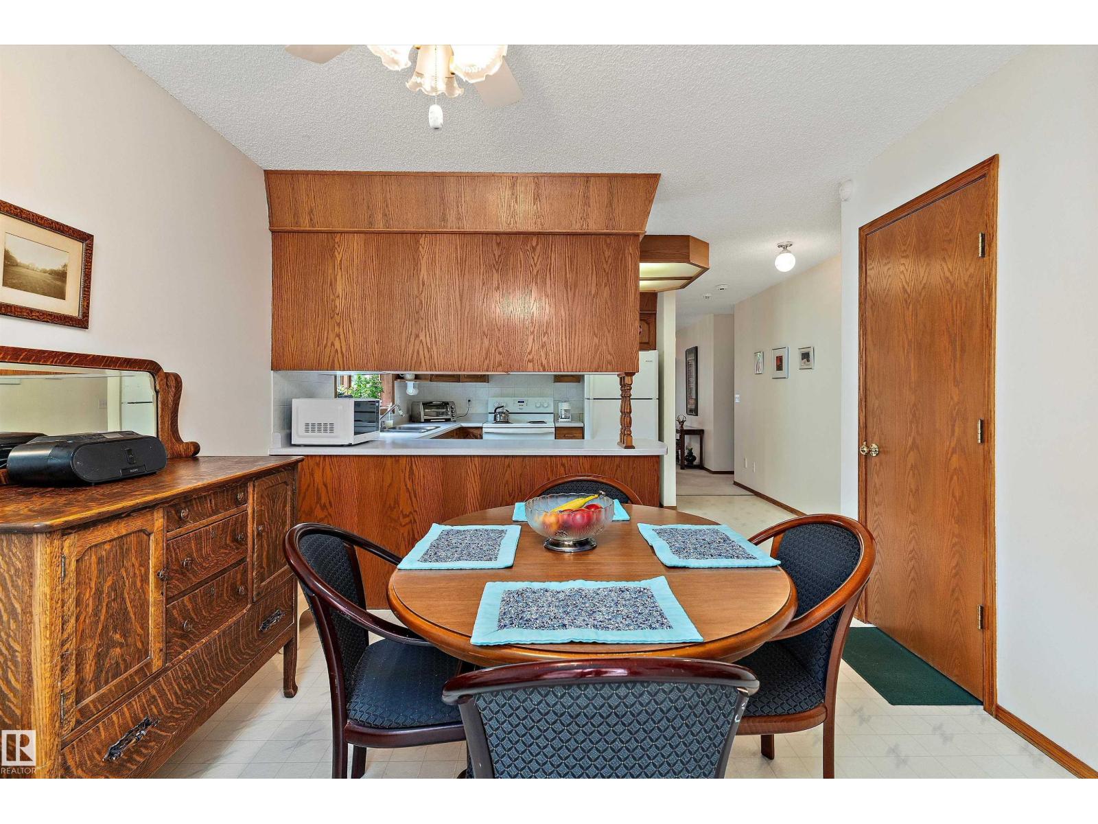 Photo 17 of 58 Nottingham Road, Sherwood Park AB