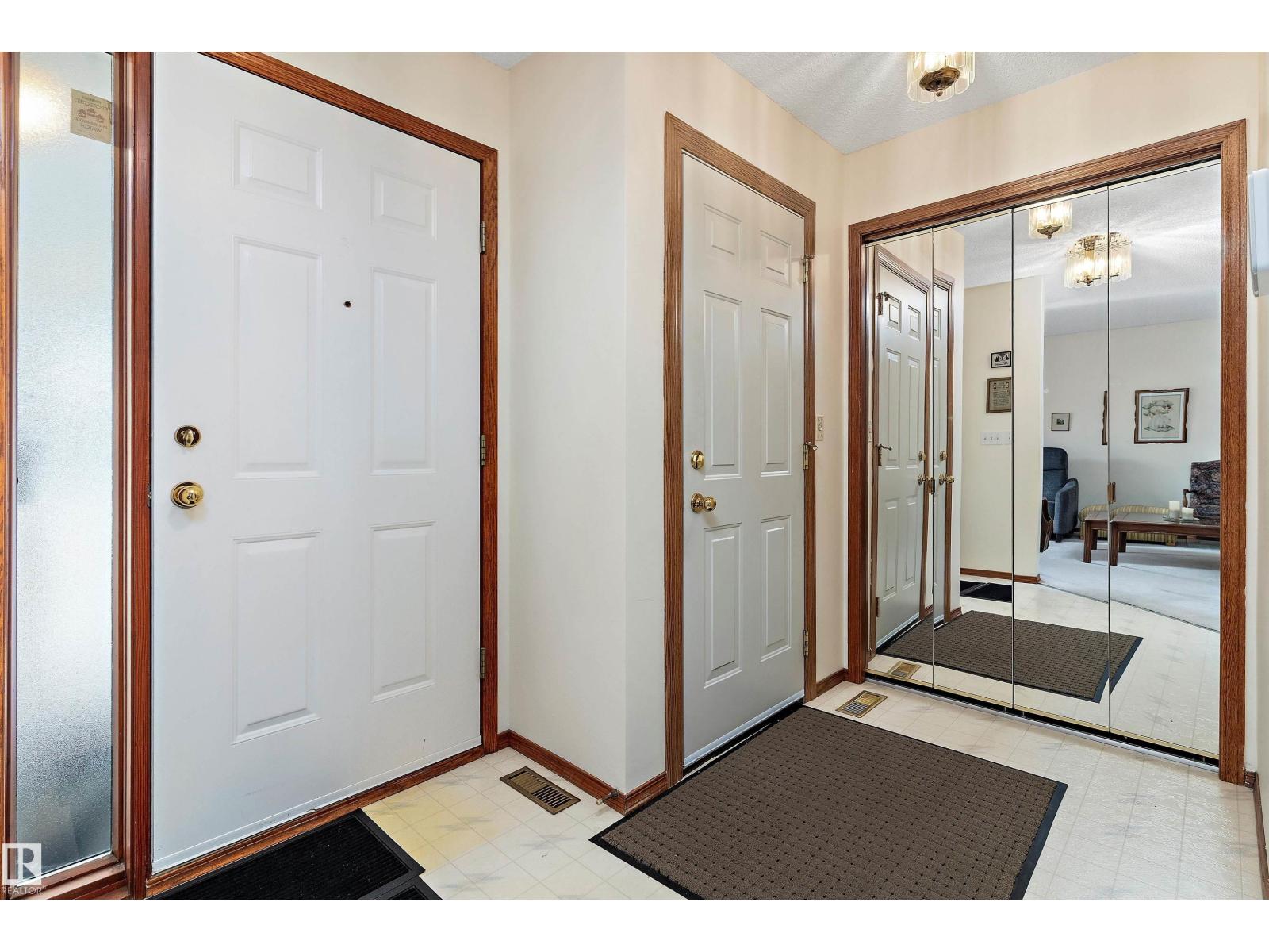Photo 5 of 58 Nottingham Road, Sherwood Park AB