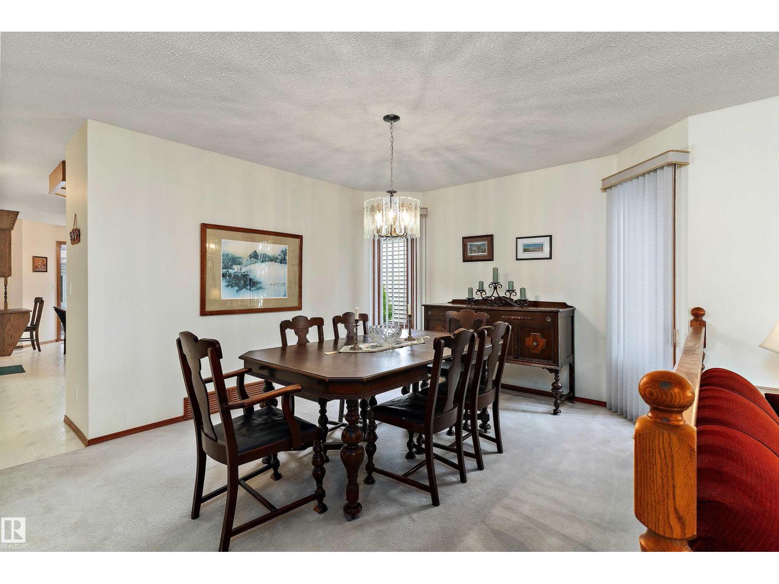 Photo 10 of 58 Nottingham Road, Sherwood Park AB