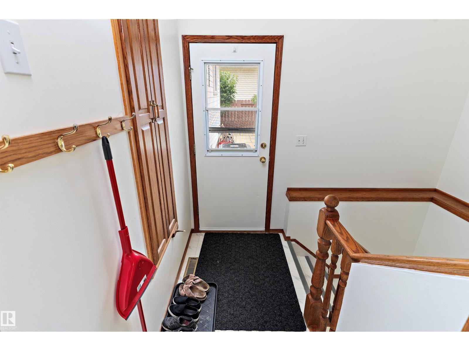 Photo 29 of 58 Nottingham Road, Sherwood Park AB