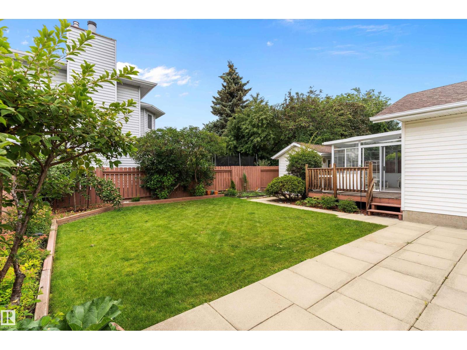 Photo 45 of 58 Nottingham Road, Sherwood Park AB