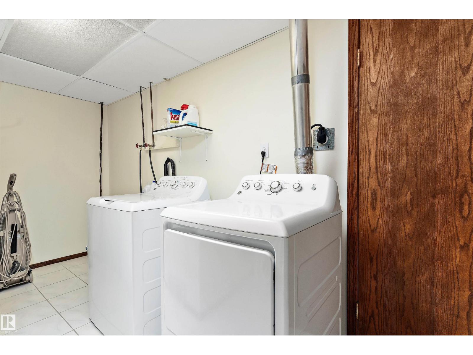 Photo 40 of 58 Nottingham Road, Sherwood Park AB