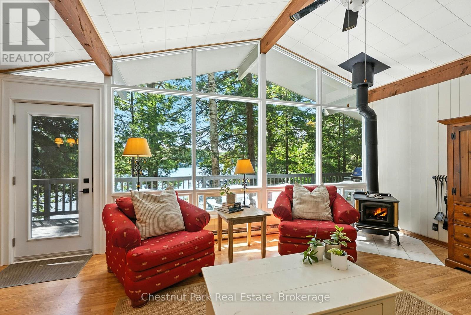 Photo 12 of 5 1192 Whites Road, Muskoka Lakes ON