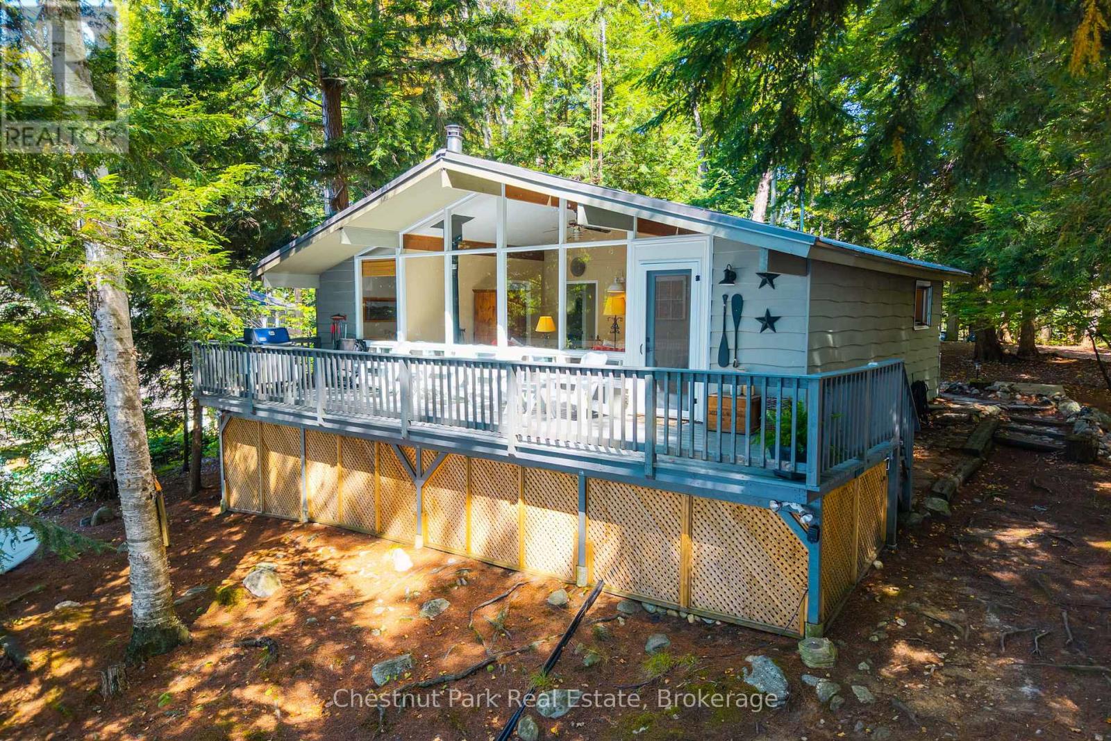 Photo 6 of 5 1192 Whites Road, Muskoka Lakes ON