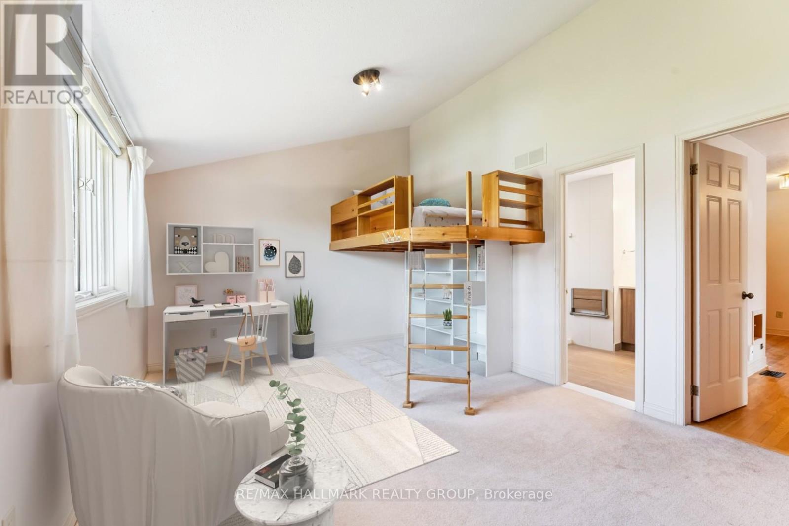 Photo 14 of 109 Country Club Drive, Ottawa ON