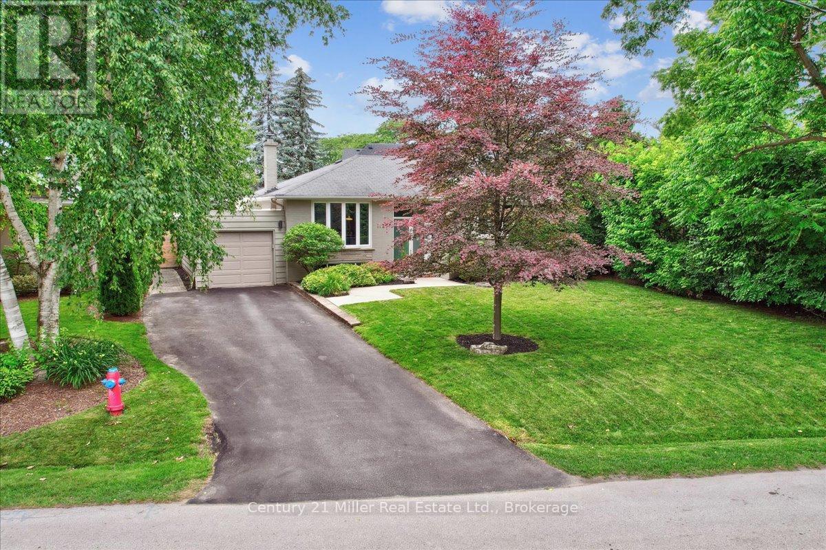 Photo 38 of 1129 Shaw Street, Oakville ON