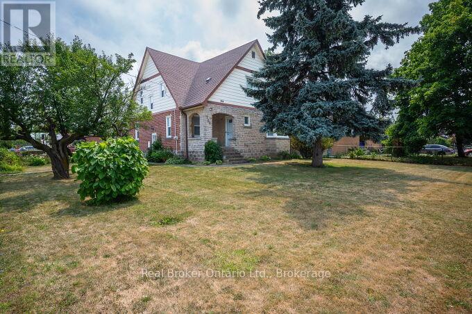 Photo 1 of 264 Grays Road, Hamilton ON