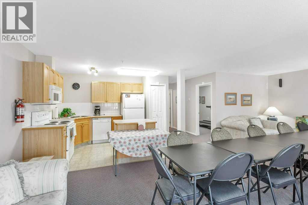 Photo 28 of 205 3501 49 Avenue, Red Deer AB