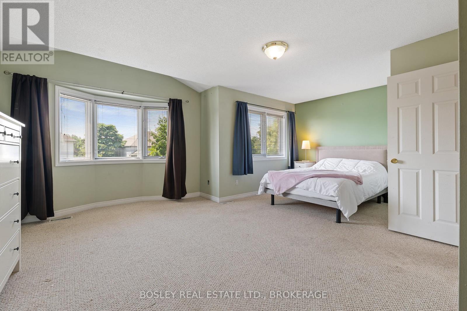 Photo 14 of 4 Gonzalez Court, Thorold ON
