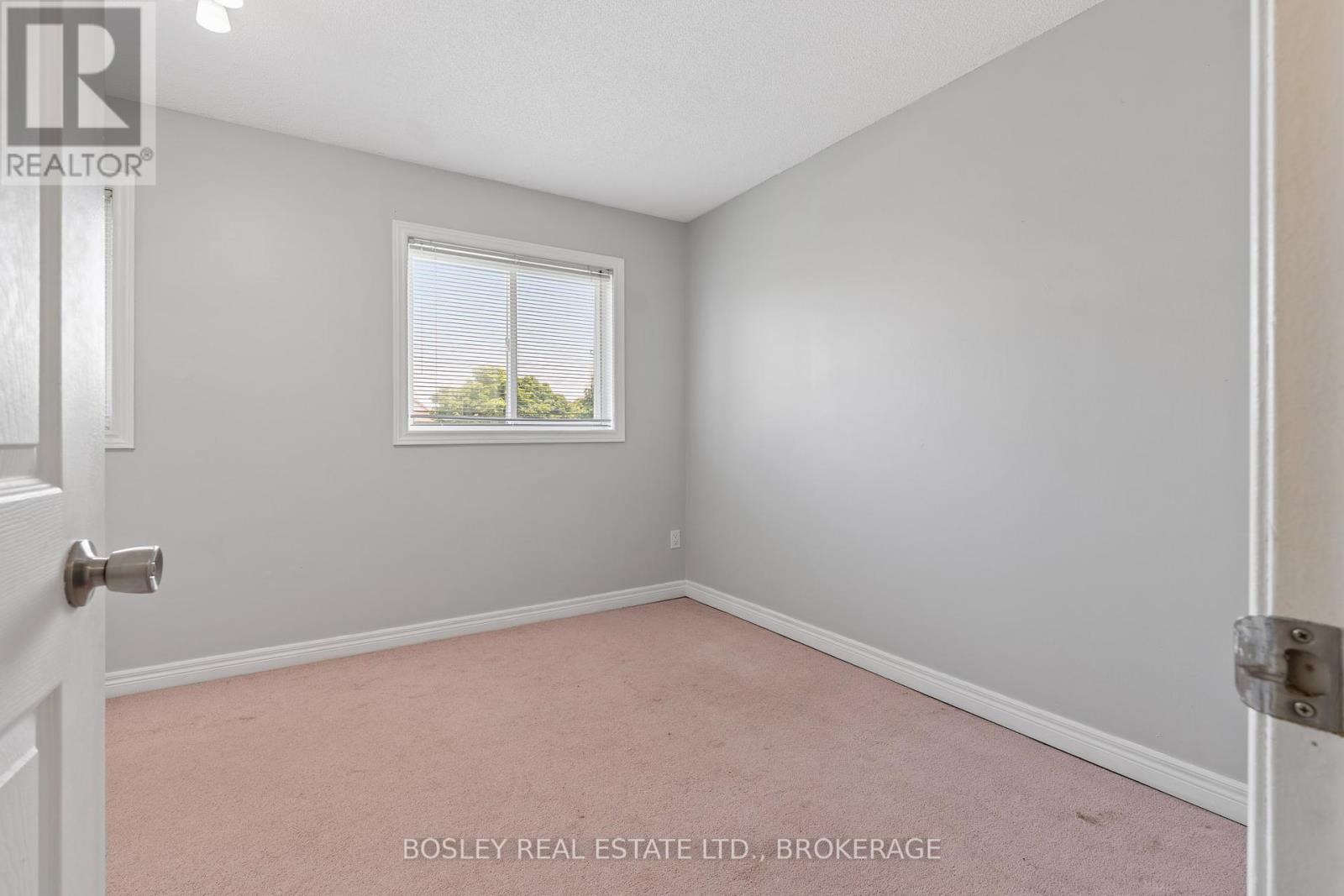 Photo 17 of 4 Gonzalez Court, Thorold ON
