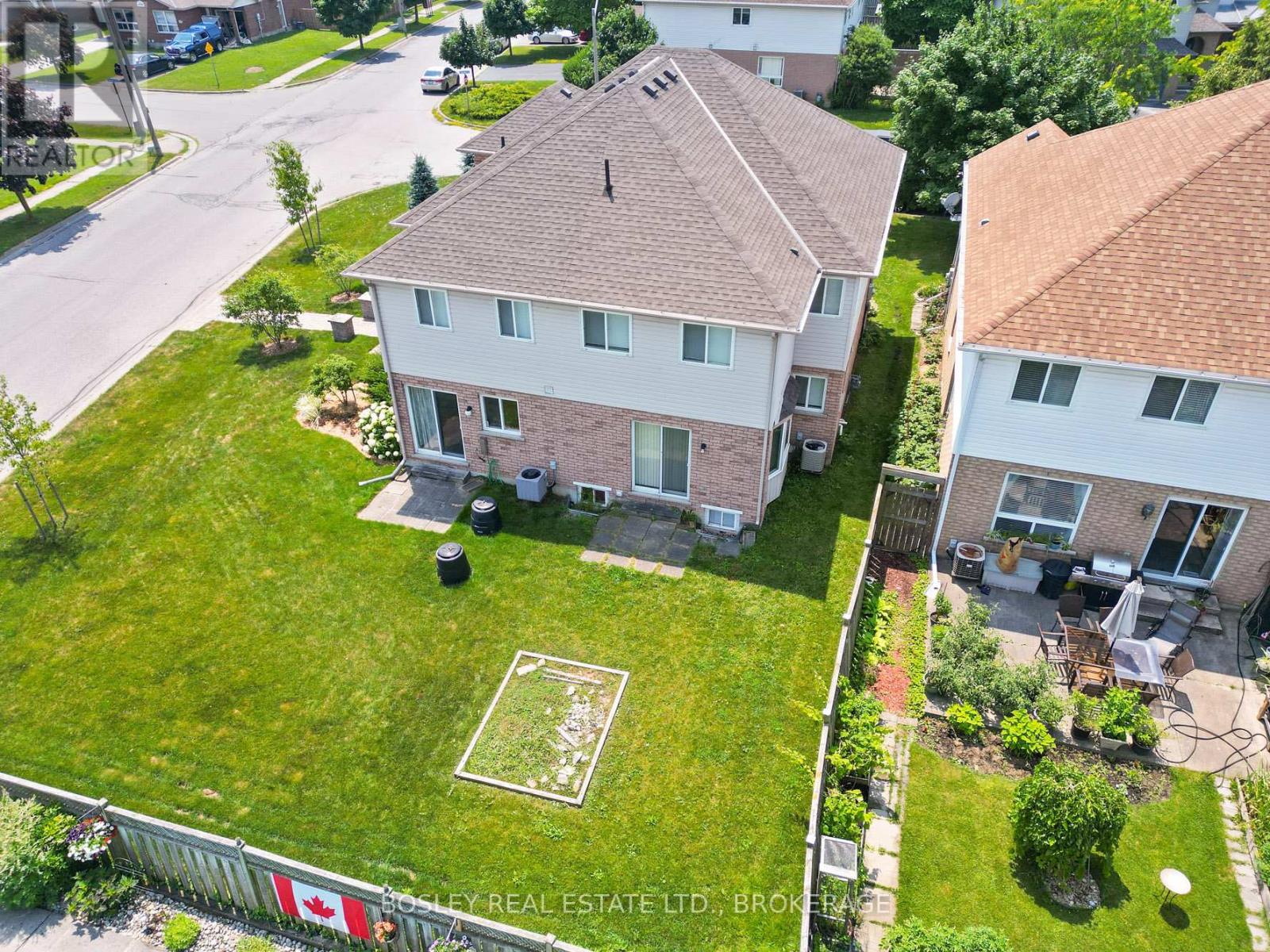 Photo 3 of 4 Gonzalez Court, Thorold ON