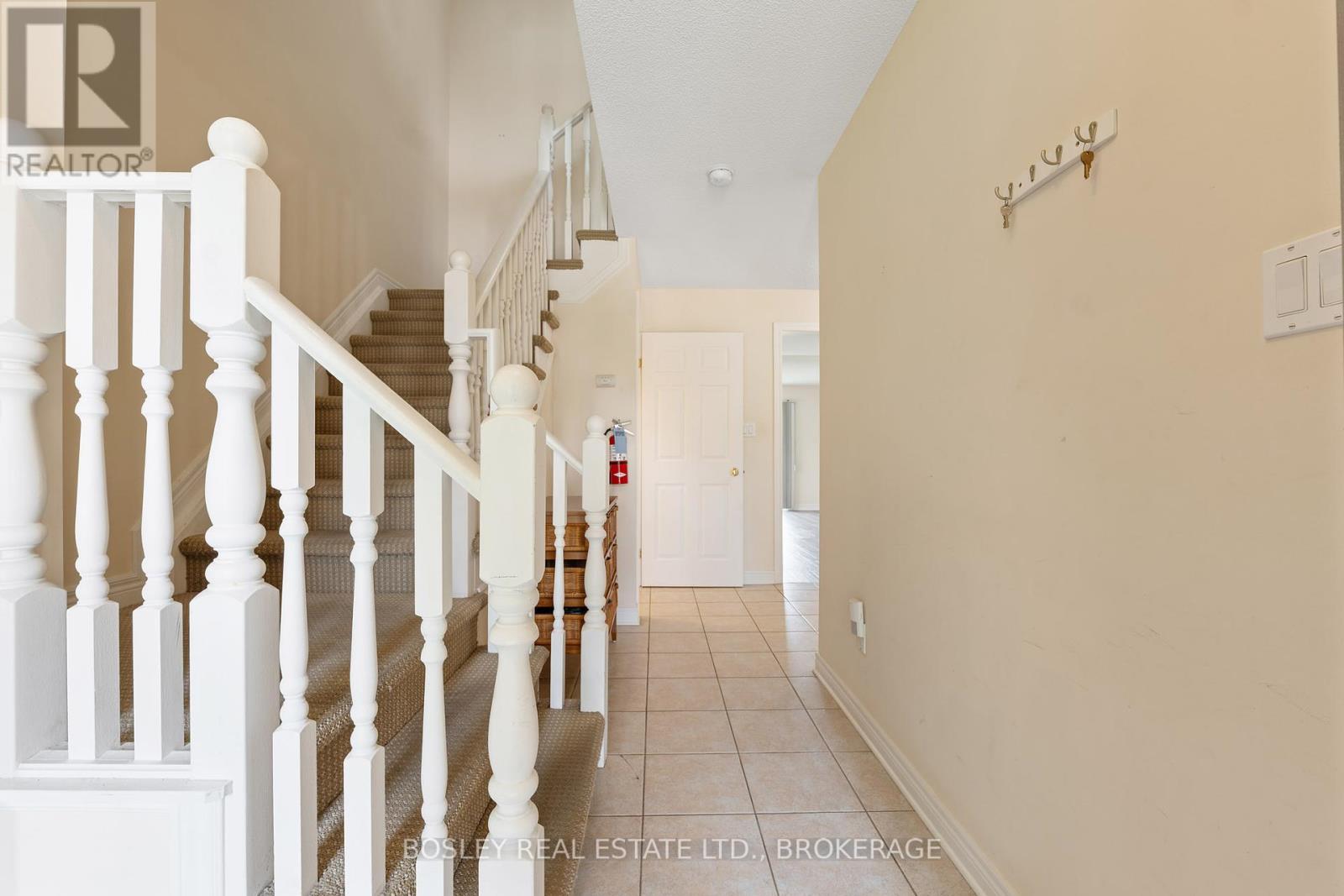 Photo 4 of 4 Gonzalez Court, Thorold ON