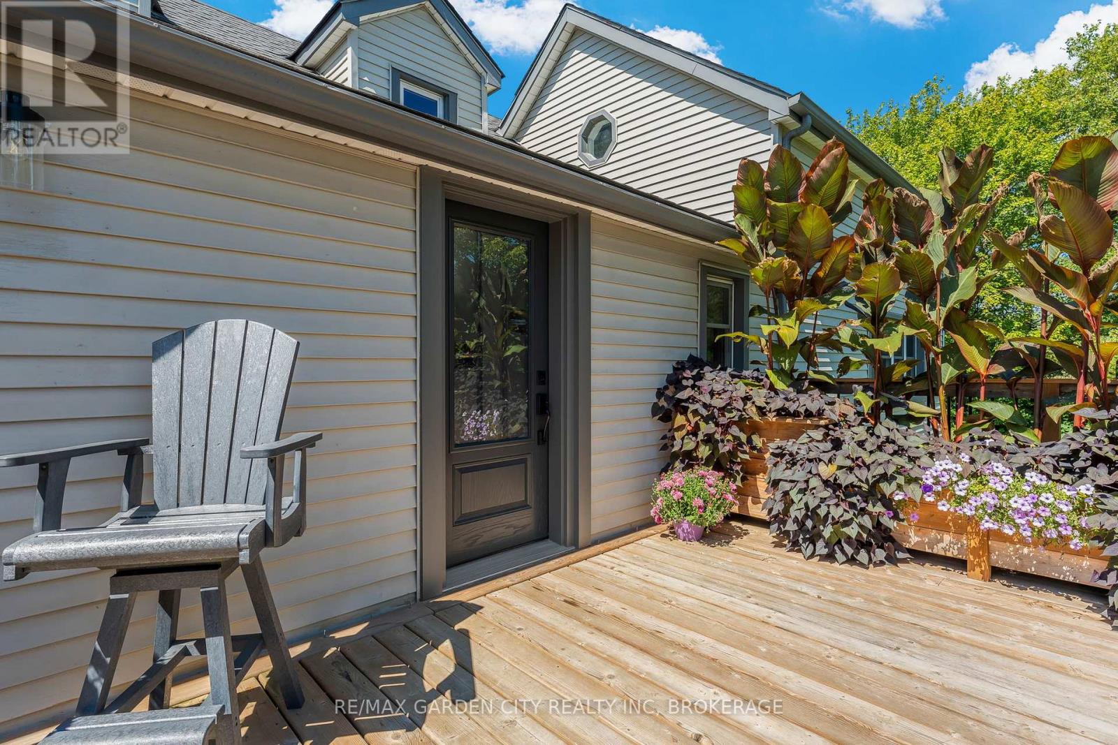 Photo 4 of 444 Webber Road, Pelham ON