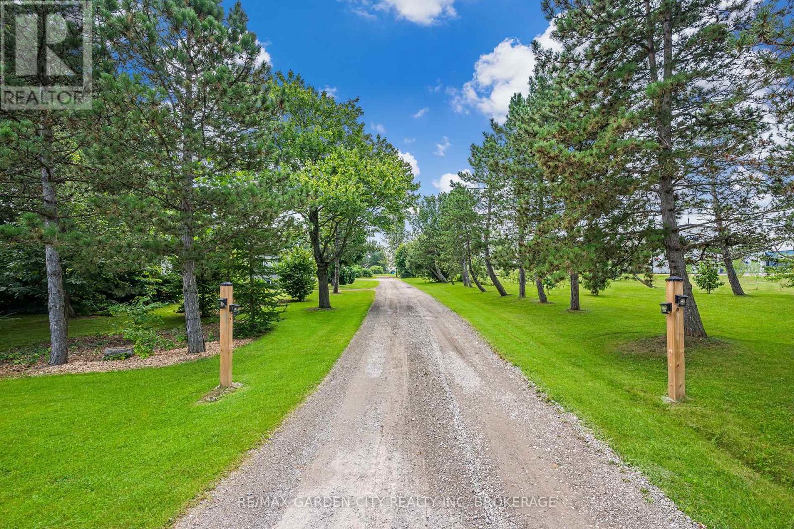 Photo 7 of 444 Webber Road, Pelham ON