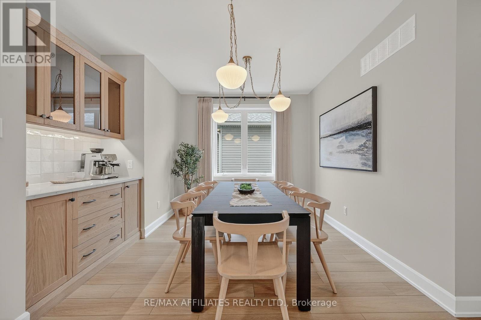 Photo 14 of 105 Rabb Street, Smiths Falls ON