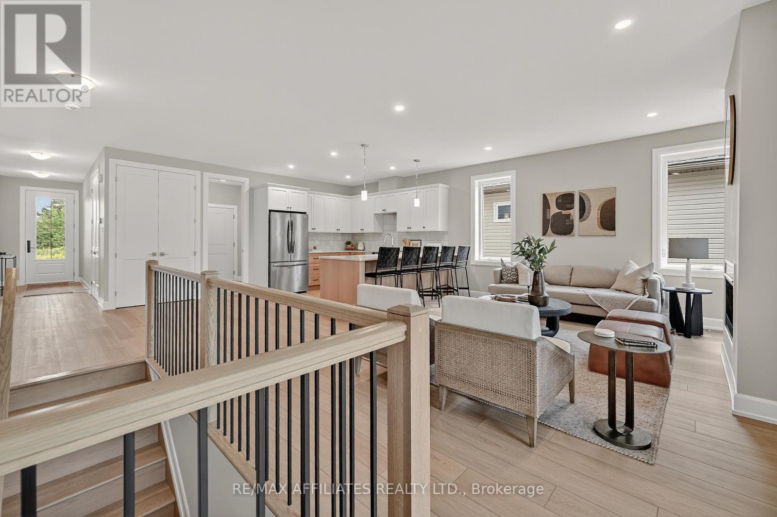 Photo 21 of 105 Rabb Street, Smiths Falls ON